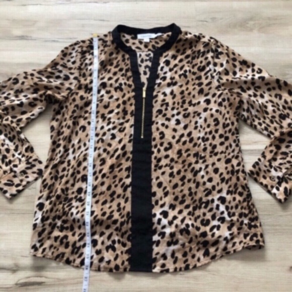 Calvin Klein Leopard Print Blouse with Black Trim - Picture 4 of 8